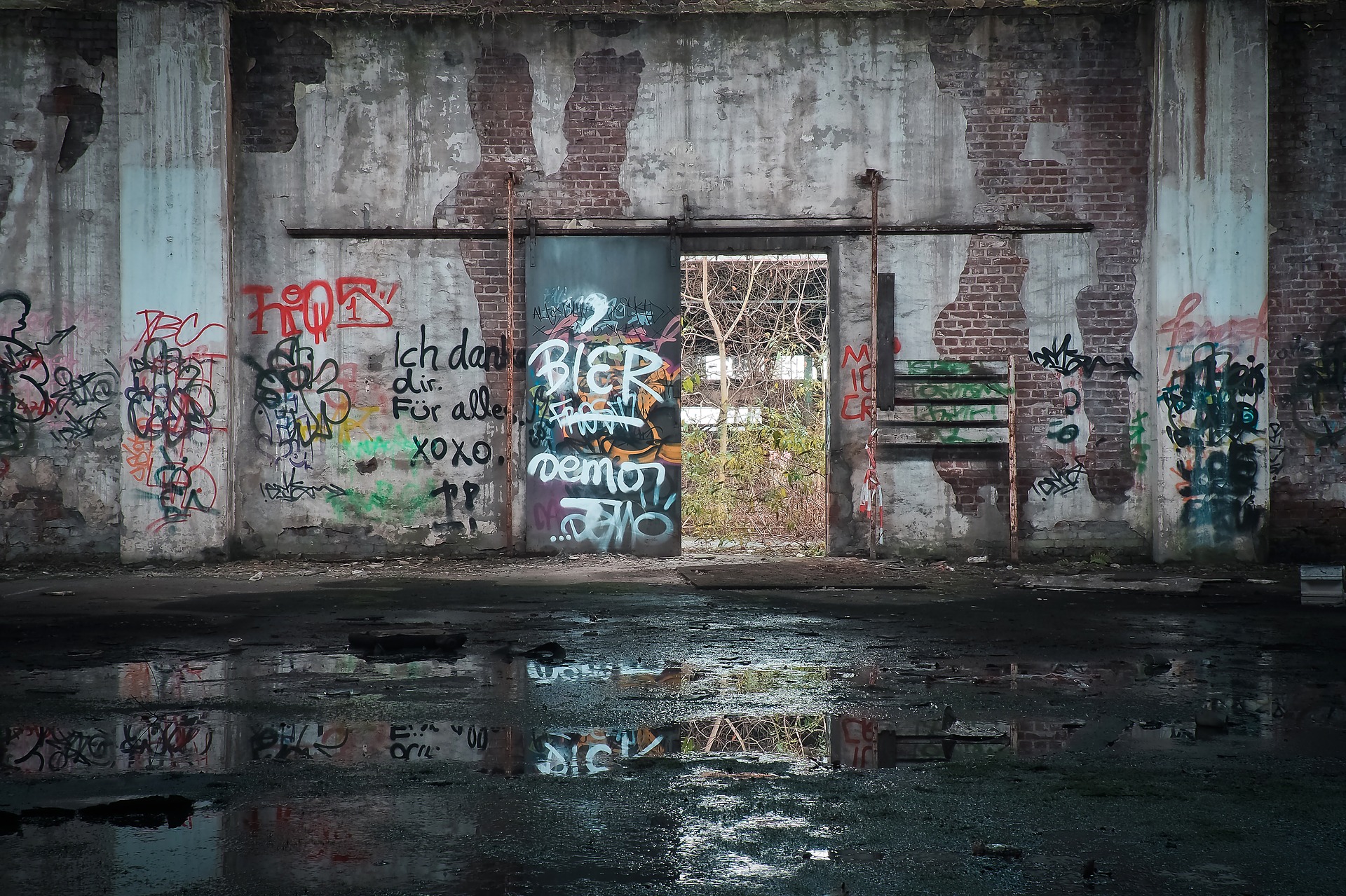 Abandoned building