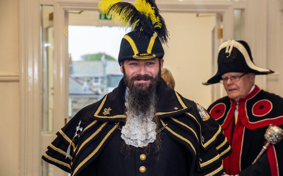 Penzance Town Crier scoops top prize at Ilminster